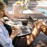 The Ultimate Guide to Staying Connected and Productive as a Digital Nomad