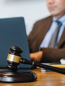 Important Factors To Consider When Looking For A Lawyer In Your Area