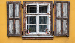 Top 6 Great Reasons to Replace Windows 