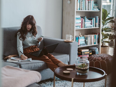 A Beginner’s Guide on How You Can Make Money Online from Home