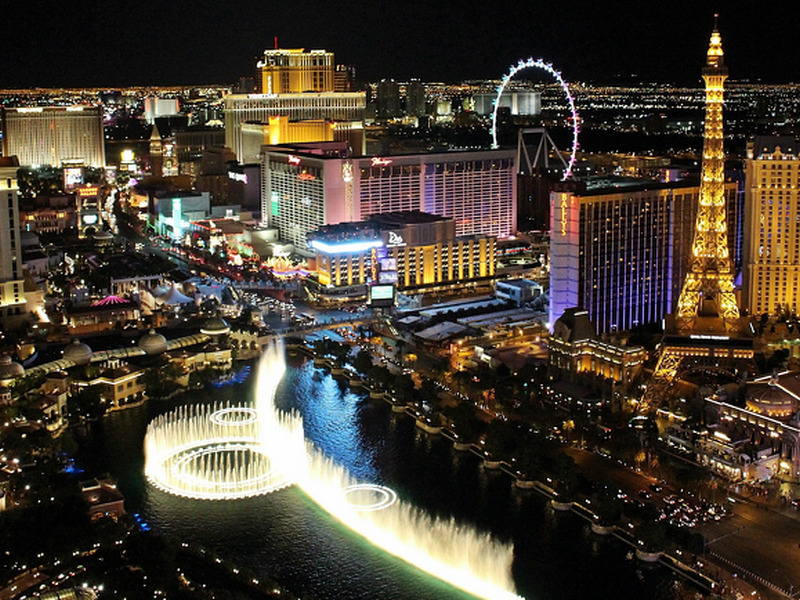 Las Vegas Travel Guide: The City’s Nightlife and Culture